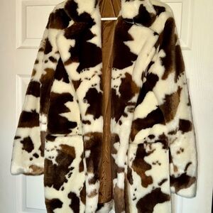 Stylish Faux Fur Coat - Cow Print